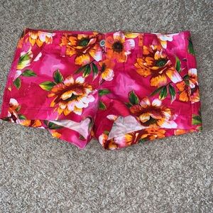 Hollister floral shorts